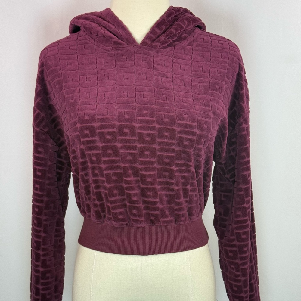 Guess Women's Burgundy‎ Logo Embossed Cropped Hoodie